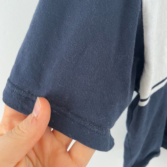 Hollister Must Have Collection Navy Blue Cropped T-Shirt | GUC - Picture 3 of 3